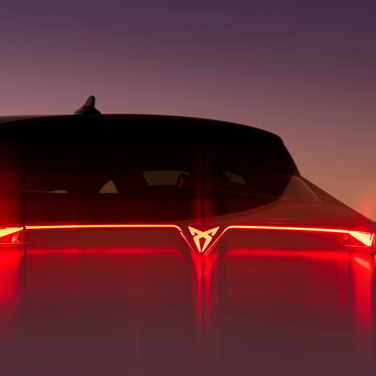 Close-up van de achterlichten van CUPRA