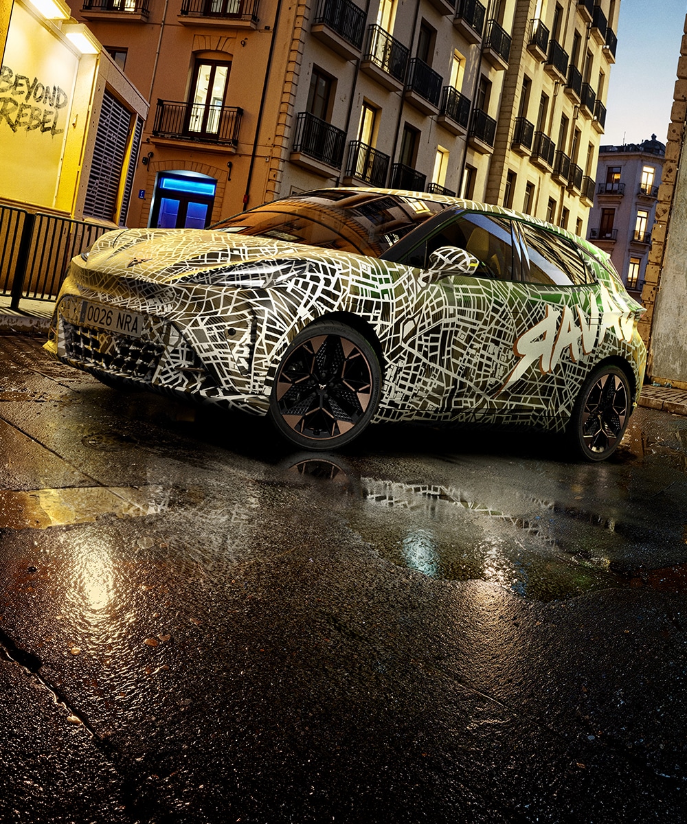 CUPRA raval gecamoufleerd elektrische stadsauto